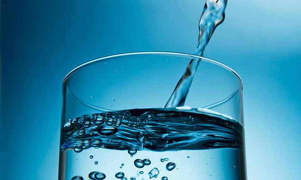 رژیم آب درمانی (7 و 40 روزه) آیا باعث لاغری میشود؟